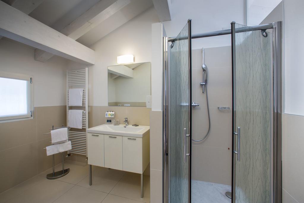 Hotel Forlanini 52 Parma Exteriér fotografie