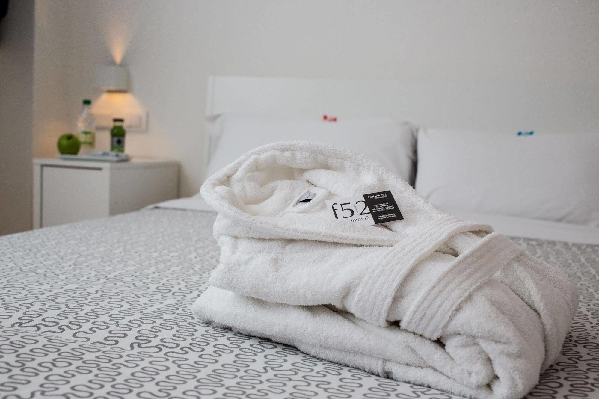 Hotel Forlanini 52 Parma Exteriér fotografie