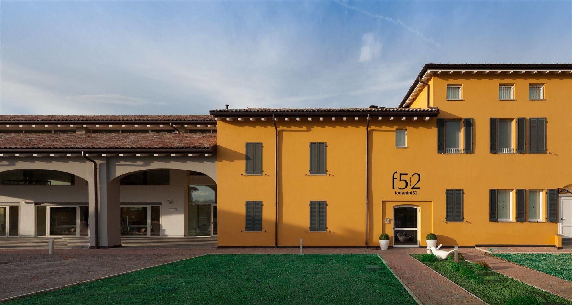 Hotel Forlanini 52 Parma Exteriér fotografie